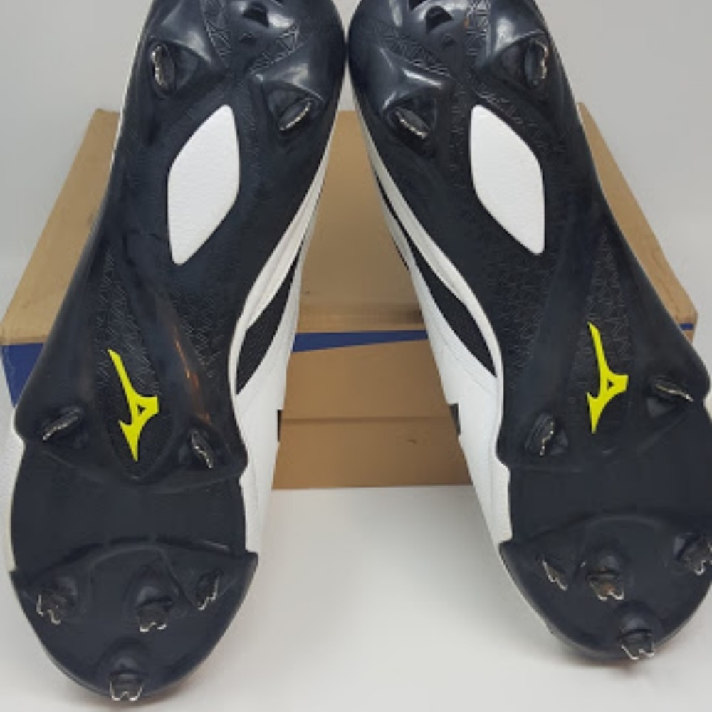 White/Black Men's Heist IQ Baseball Shoes - Picture 5 of 9
